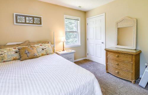 Charming Emerald Isle Escape Less Than 1 Mi to Beach! - Foto 16