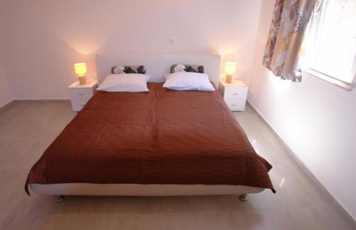 Robinson Bella - Foto 46