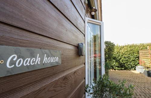 The Coach House - Photo 3