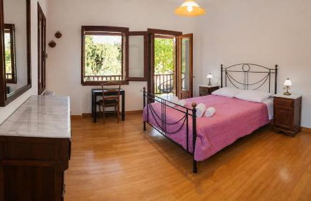 Mountain Breeze Sanctuary with View near Volos - Photo 5