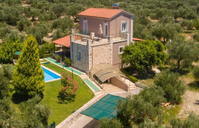 Villa Dimitris Large Private Pool Walk to Beach Sea Views A C Wifi Car Not Required Eco-frien - 1923 - Foto 8