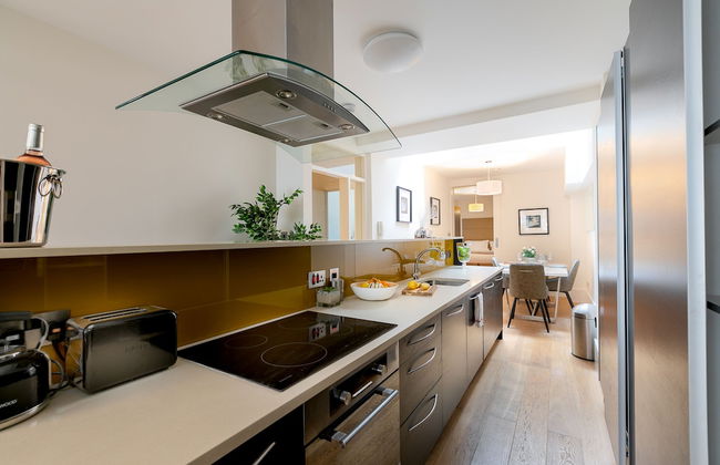 D'Arblay Street - Photo 12