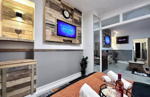 Rustic Rhondda Retreat w Hot Tub & Sauna - Ystrad - Foto 29