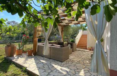 Beautiful island house Ugljan - Photo 3