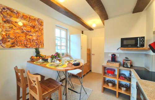 AVAHOME: Haus für 16, WLAN, Parkplätze, Netflix, Nespresso - Foto 24