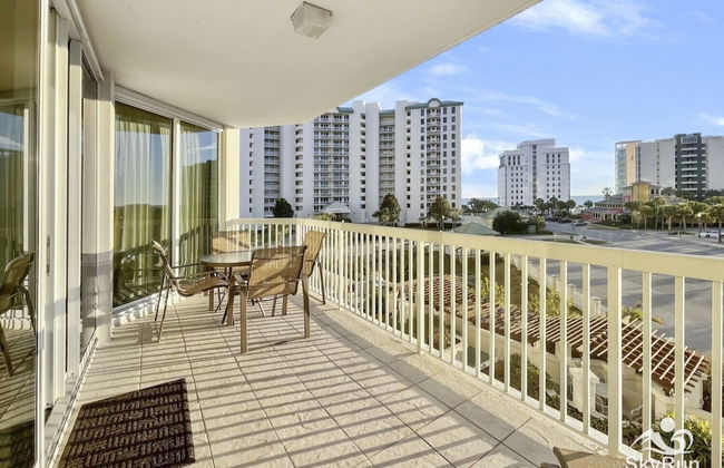 Picture Perfect 2 Bedroom Condo by RedAwning - Foto 44