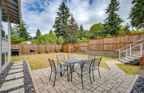 Redmond Retreat w/ Fenced Yard & EV Charger - Foto 11