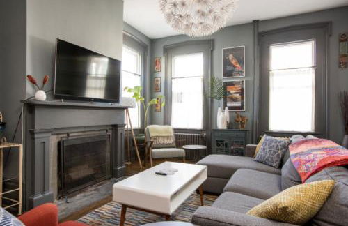 Hudson Valley Retreat in Downtown Hudson, NY - Sleeps 16-20 - Foto 12