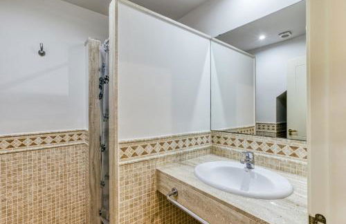 Family villa in Torremirona Resort - Foto 28