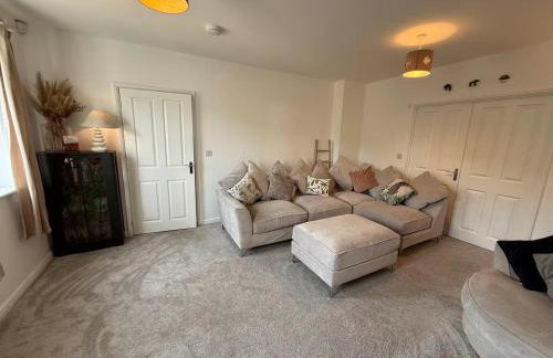 West Lodge - Buxton - Photo 24