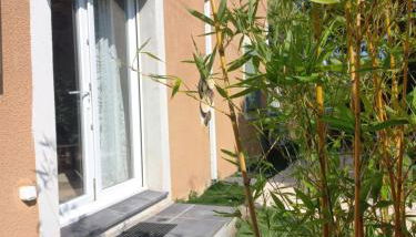 Logement 2 personnes cosy avec petit jardin - Foto 2