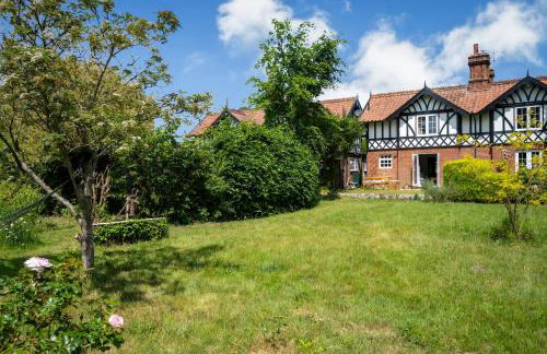 Boutique Suffolk Cottage Cosy Family Holiday Home with Garden Near Aldeburgh - Foto 39