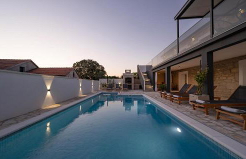 Lovely Home In Plastovo With Sauna - Photo 15