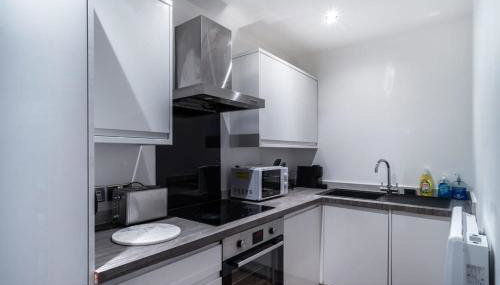 Central Liverpool 1 Bed Apartment w Balcony - Foto 3