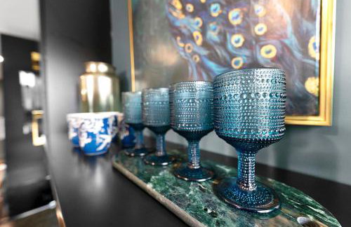 Opulent Loft on Main St -Walk to Stone Mtn Park! - Foto 8