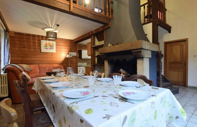 Family Villa With Garden - Photo 24