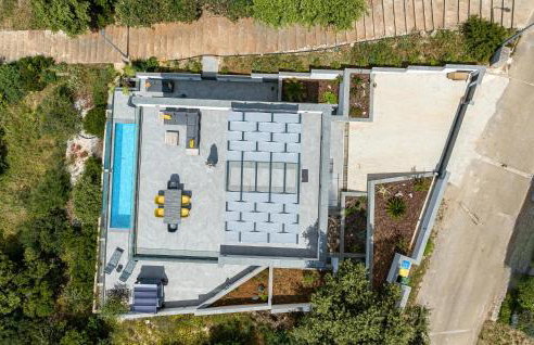 Cozy Home In Zavalatica - Foto 12