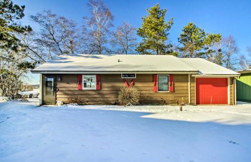 Pelican Lake Getaway on Stunning Peninsula! - Foto 31