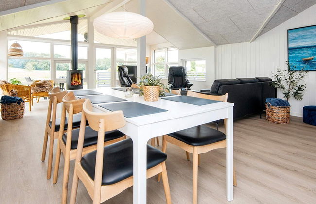 4 Star Holiday Home in Sjolund - Foto 18