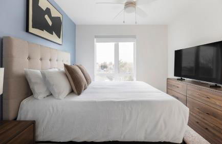 Landing Stylish 2BD Pool Gym - Foto 25