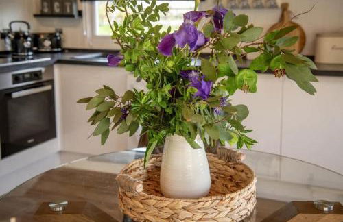 Tesseyman Lodge - Photo 9