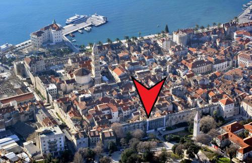 Golden Gate Luxury Rooms - Unique UNESCO Location - Photo 24