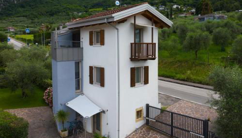 La Torretta, Casa indipendente con parcheggio in zona tranquilla ad Arco - Foto 1