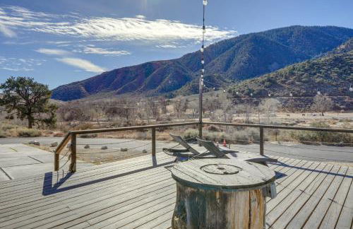 Private Deck and Views Frazier Mountain Cabin - Foto 3