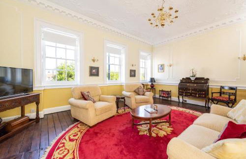 Stunning & spacious Georgian town house in St Neots town centre with parking - Foto 3