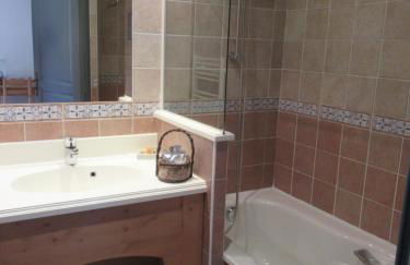 Résidence Les Alpages 4 étoiles - Appartement 4 personnes - Piscine, Hammam, Sauna, Jacuzzi - ValCenis 73480 - Foto 34