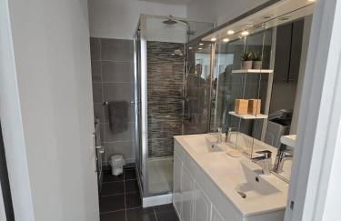 Evasion Marine Plage Terrasse parking clim - Photo 16