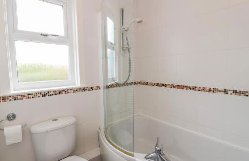 Grebe Cottage - Photo 10