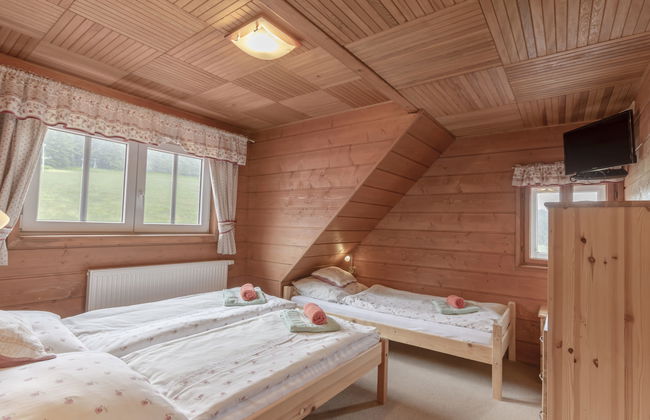 U Dvou vleků - Foto 11