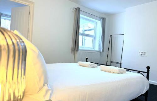 New Southampton Central House - Parking, 6 Beds, Sleeps 9 - City Centre l Cruise Terminal l Great for Contractors, Friends & Families - Foto 14