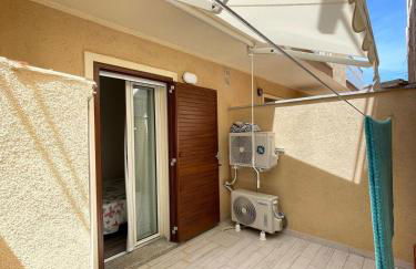 Da Marta Appartamento VISTA MARE MOZZAFIATO ISOLA ROSSA - Photo 27