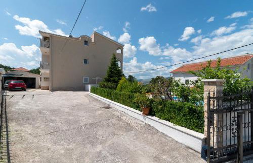 Apartments Brico - Heated Pool - Foto 64