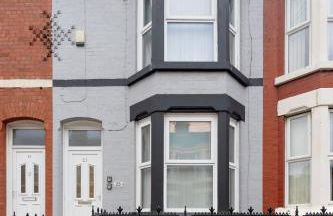 Saxony House - Air Host & Stay - Free Parking - Foto 10