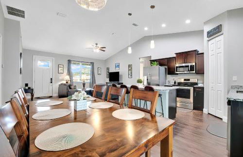 Perfect Getaway Home! Close to Rainbow Springs! - Foto 7