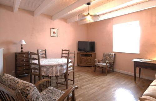 Gîte familial rénové avec jardin au cœur de la Vallée de la Saône - FR-1-583-467 - Foto 4