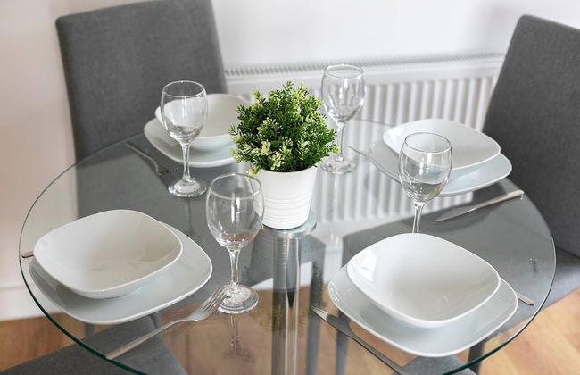 Skyvillion - Huge 4bed Apartment Wbalcony - Parking - Photo 26