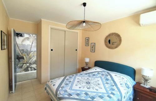 Lumineuse villa au pied de la pinède - Foto 18