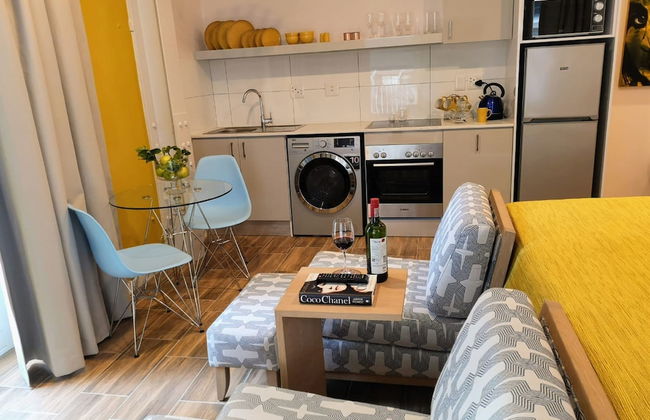 Urban Oasis ApartHotel - Photo 18