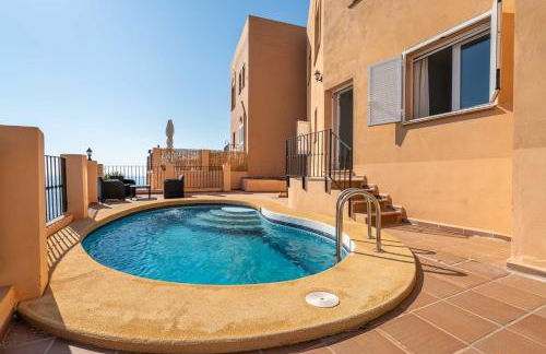 Chalet con vistas al mar y piscina - Foto 33