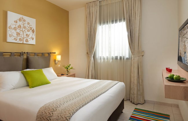 Rafael Residence - Photo 7