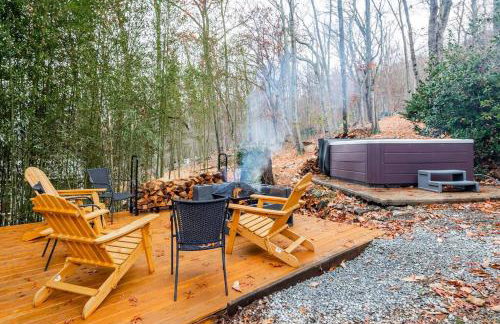 Stone Cabin on Valley View - Firepit & Hot Tub - Foto 9