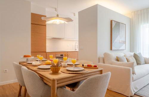 Stylish & Spacious Apartment by HostWise - Foto 21