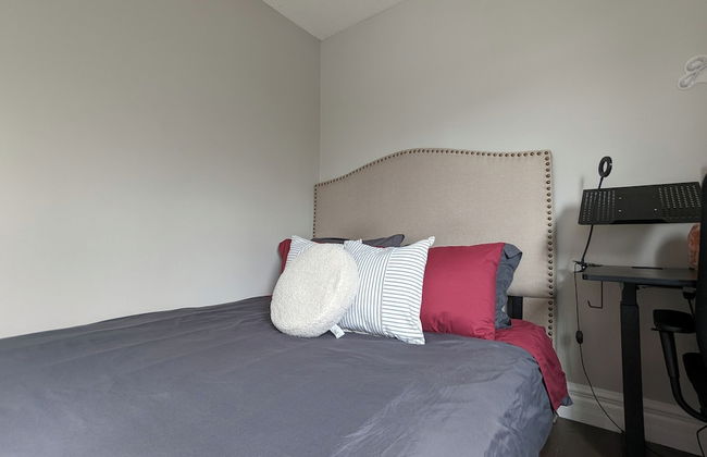 Mississauga Manor - Meadowvale - Foto 20