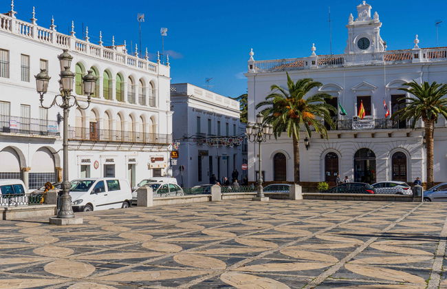 Tour in Llerena - Photo 1