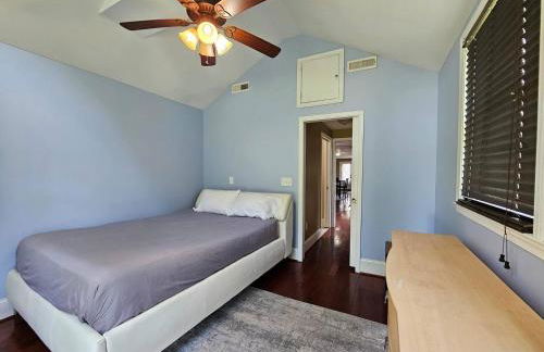 Two Story Queen Primary - Foto 30