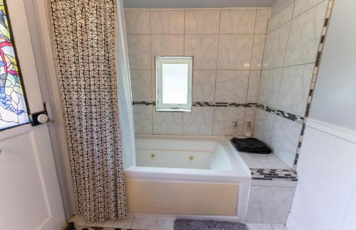 Little Red Caboose - Foto 25